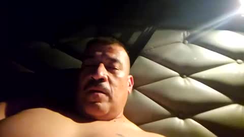 Snapshot of imbackmandosuknw chatting on 20, 2, 2025 imbackmandosuknw online show from 20, 2, 2025