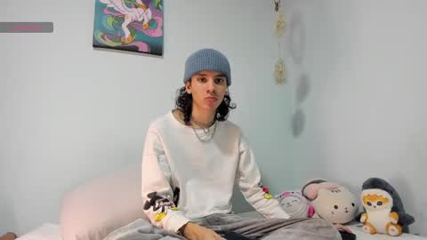 Colton Alvin Independent model online show from 28, 1, 2025