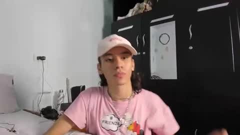 Colton Alvin Independent model online show from 31, 1, 2025