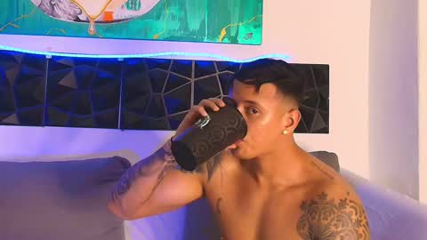 Snapshot of imconor chatting on 7, 3, 2025 imconor online show from 7, 3, 2025