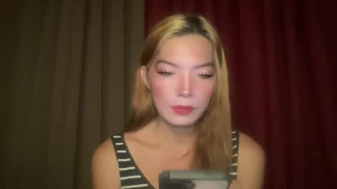 Mika online show from 8, 4, 2026