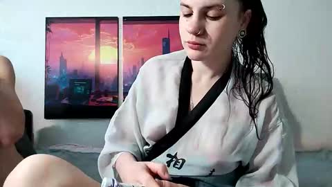 Sam and Jen online show from 11, 11, 2025