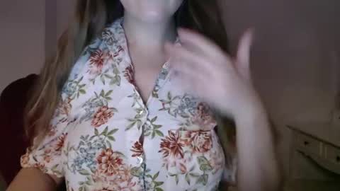 Snapshot of immouss chatting on 2, 12, 2024 Pola online show from 2, 12, 2024