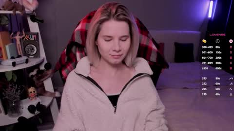 Mia online show from 8, 2, 2026