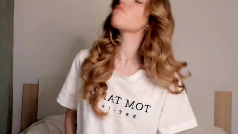 my name Imo  Fansly  online show from 4, 3, 2025