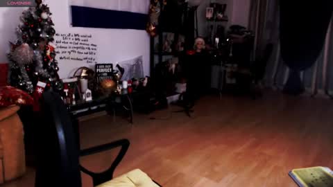 Empress online show from 13, 2, 2025