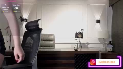 Karen  online show from 24, 2, 2026