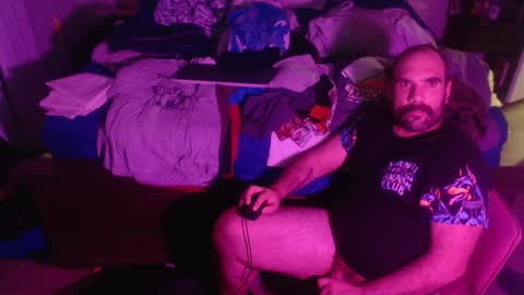 Snapshot of imthatfnguy chatting on 5, 12, 2024 I use to be imeverythingandnothing online show from 5, 12, 2024