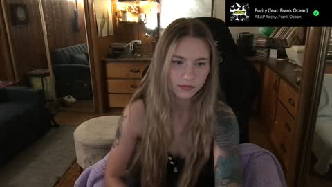 Carter online show from 10, 12, 2024