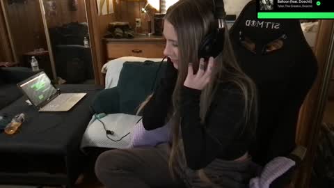 Carter online show from 4, 2, 2025