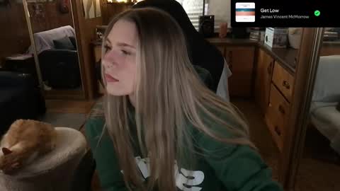 Carter online show from 4, 3, 2025