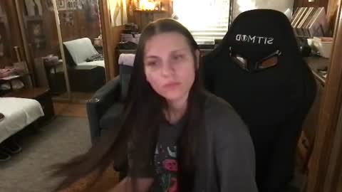 Carter online show from 25, 6, 2026