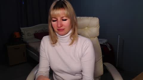 incredible_ariela online show from 5, 1, 2025