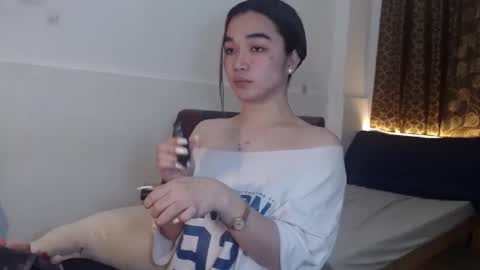 indestructabletrixie online show from 23, 2, 2026