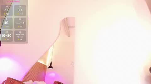 Indi Catalina online show from 9, 10, 2025