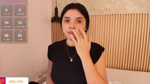 Indi Catalina online show from 15, 12, 2025