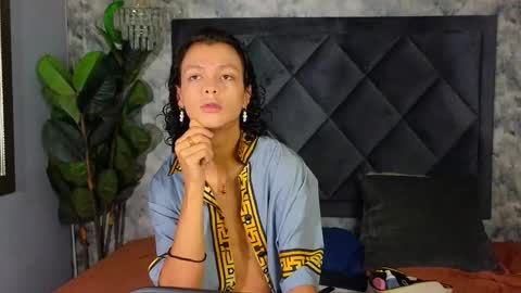 Snapshot of indi_rave chatting on 22, 11, 2025 INDI online show from 22, 11, 2025