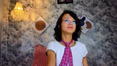 Snapshot of indi_rave chatting on 16, 12, 2025 INDI online show from 16, 12, 2025