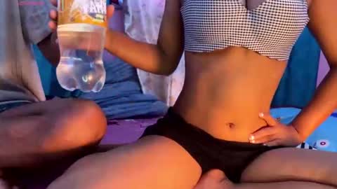 Snapshot of indian_couple247 chatting on 24, 10, 2025 new indian couple online show from 24, 10, 2025