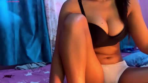 Snapshot of indian_couple247 chatting on 30, 10, 2025 new indian couple online show from 30, 10, 2025