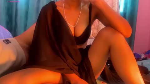 Snapshot of indian_couple247 chatting on 6, 11, 2025 new indian couple online show from 6, 11, 2025