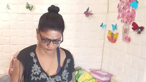 Femiez online show from 10, 11, 2025