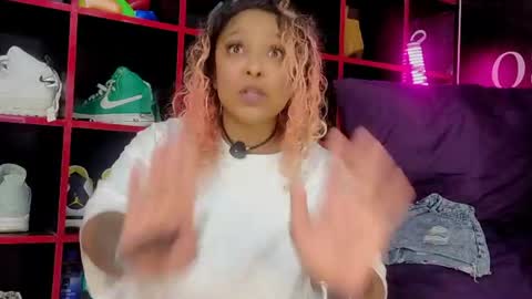 Snapshot of indianbeauty27_ chatting on 18, 7, 2026 Nikki online show from 18, 7, 2026
