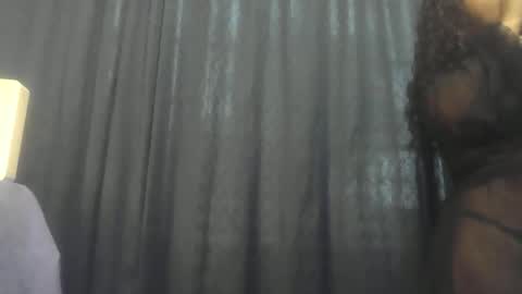 Snapshot of indiancutiexo chatting on 12, 10, 2025 indiancutiexo online show from 12, 10, 2025