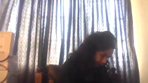 Snapshot of indiancutiexo chatting on 7, 11, 2025 indiancutiexo online show from 7, 11, 2025