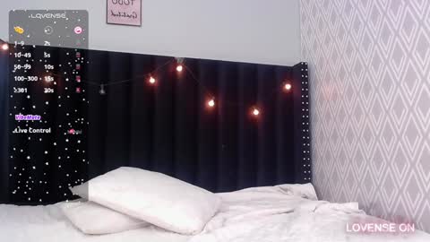 Snapshot of indiancutiie chatting on 10, 12, 2024 LITTLE AINHOA online show from 10, 12, 2024