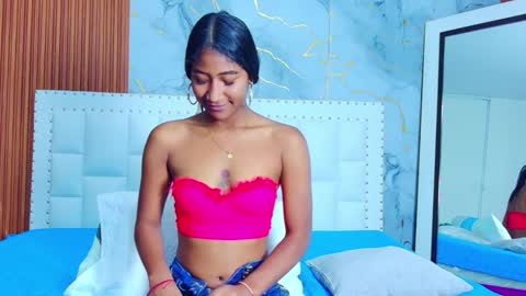 Snapshot of indiancutiie chatting on 1, 2, 2025 LITTLE AINHOA online show from 1, 2, 2025