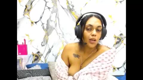 Snapshot of indiandesire4u69 chatting on 2, 6, 2026 Lia online show from 2, 6, 2026