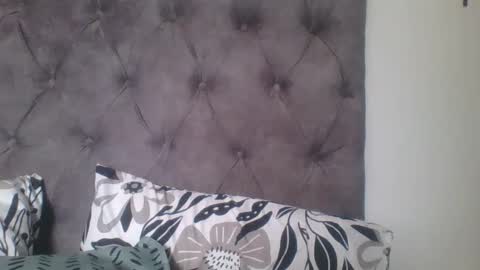 priya online show from 10, 2, 2025