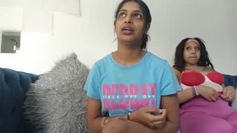 Snapshot of indianpandora chatting on 14, 11, 2025 indianpandora online show from 14, 11, 2025