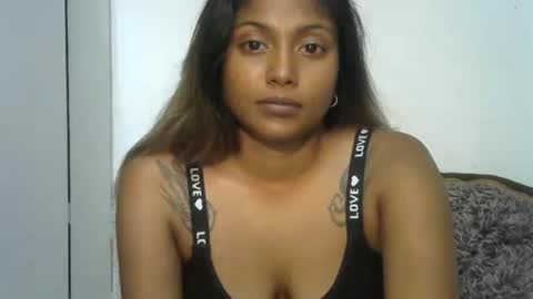 indianqtpie6 online show from 12, 4, 2026