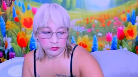 Snapshot of indianroxy27 chatting on 28, 6, 2026 indianroxy27 online show from 28, 6, 2026