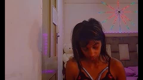 indiansexybtx online show from 22, 4, 2026