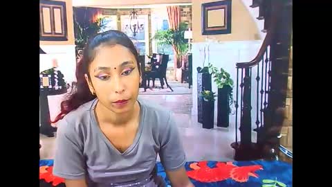 indiansexybutt4u2luv online show from 21, 5, 2026