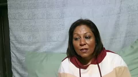 Snapshot of indiansexymilf chatting on 18, 6, 2026 candice online show from 18, 6, 2026