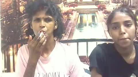 indiansexyslender4u2luv online show from 16, 1, 2025