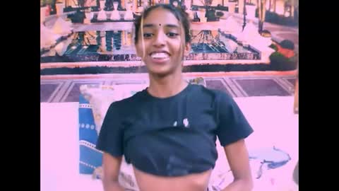 indiansexyslender4u2luv online show from 4, 2, 2025