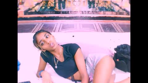 indiansexyslender4u2luv online show from 8, 2, 2025