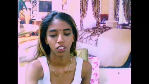 indiansexyslender4u2luv online show from 9, 3, 2025