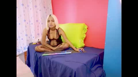 Snapshot of indiansumaya chatting on 27, 11, 2025 indiansumaya online show from 27, 11, 2025