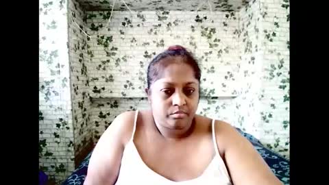 Snapshot of indiantasha chatting on 12, 1, 2025 indiantasha online show from 12, 1, 2025