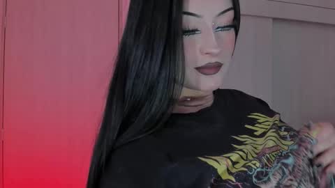 Snapshot of indie_78 chatting on 26, 9, 2025 Hey  Im Indie follow me on my instagram  online show from 26, 9, 2025