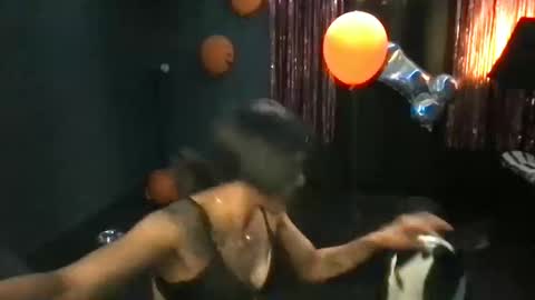 Snapshot of indiemarz chatting on 13, 10, 2025 IndieMarz online show from 13, 10, 2025