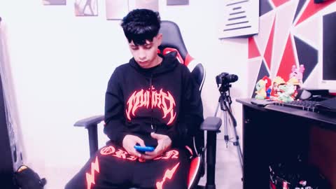 Snapshot of indomitablebeast chatting on 8, 3, 2025 matias online show from 8, 3, 2025