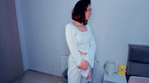 Kira online show from 21, 11, 2025