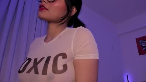 Snapshot of infernalkiss chatting on 28, 11, 2025 InfernalKiss online show from 28, 11, 2025